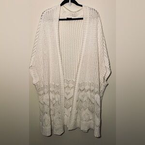 EUC - Torrid Off White Knit Cardigan Size 3/4